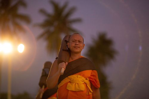 ภาพ No.34389:โครงการธรรมยาตรา เส้นทางพระผู้ปราบมาร ปีที่ 7 ณ อนุสรณ์สถานคลองบางนางแท่น