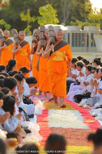 ภาพ No.34497:โครงการธรรมยาตรา เส้นทางพระผู้ปราบมาร ปีที่ 7 ณ อนุสรณ์สถานคลองบางนางแท่น