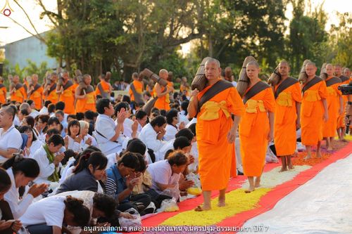 ภาพ No.34500:โครงการธรรมยาตรา เส้นทางพระผู้ปราบมาร ปีที่ 7 ณ อนุสรณ์สถานคลองบางนางแท่น