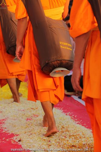 ภาพ No.34504:โครงการธรรมยาตรา เส้นทางพระผู้ปราบมาร ปีที่ 7 ณ อนุสรณ์สถานคลองบางนางแท่น