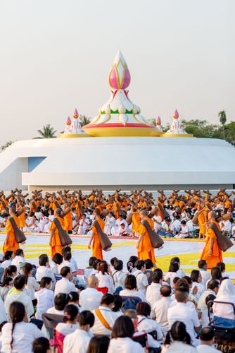 ภาพ No.34417:โครงการธรรมยาตรา เส้นทางพระผู้ปราบมาร ปีที่ 7 ณ อนุสรณ์สถานคลองบางนางแท่น