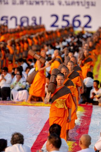 ภาพ No.34412:โครงการธรรมยาตรา เส้นทางพระผู้ปราบมาร ปีที่ 7 ณ อนุสรณ์สถานคลองบางนางแท่น