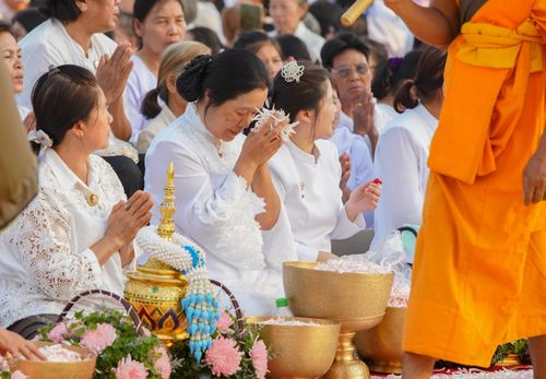 ภาพ No.34524:โครงการธรรมยาตรา เส้นทางพระผู้ปราบมาร ปีที่ 7 ณ อนุสรณ์สถานคลองบางนางแท่น