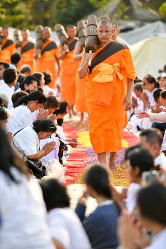 ภาพ No.34457:โครงการธรรมยาตรา เส้นทางพระผู้ปราบมาร ปีที่ 7 ณ อนุสรณ์สถานคลองบางนางแท่น