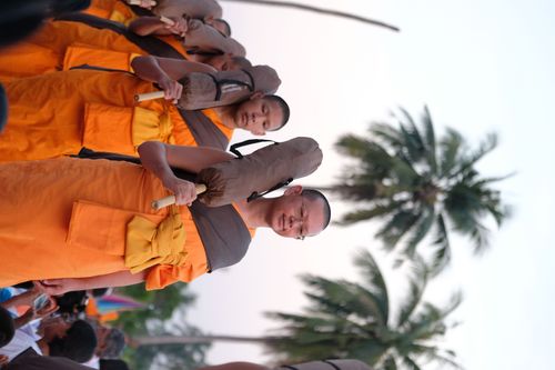 ภาพ No.34580:โครงการธรรมยาตรา เส้นทางพระผู้ปราบมาร ปีที่ 7 ณ อนุสรณ์สถานคลองบางนางแท่น