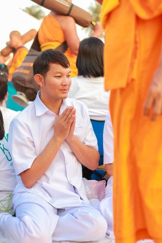 ภาพ No.34527:โครงการธรรมยาตรา เส้นทางพระผู้ปราบมาร ปีที่ 7 ณ อนุสรณ์สถานคลองบางนางแท่น