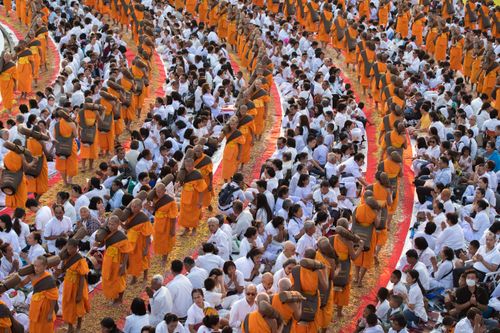 ภาพ No.34471:โครงการธรรมยาตรา เส้นทางพระผู้ปราบมาร ปีที่ 7 ณ อนุสรณ์สถานคลองบางนางแท่น