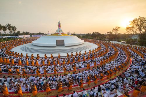 ภาพ No.34475:โครงการธรรมยาตรา เส้นทางพระผู้ปราบมาร ปีที่ 7 ณ อนุสรณ์สถานคลองบางนางแท่น