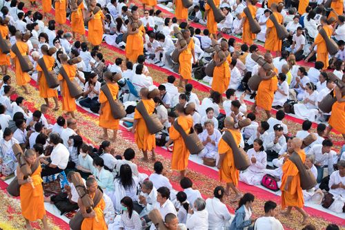 ภาพ No.34476:โครงการธรรมยาตรา เส้นทางพระผู้ปราบมาร ปีที่ 7 ณ อนุสรณ์สถานคลองบางนางแท่น