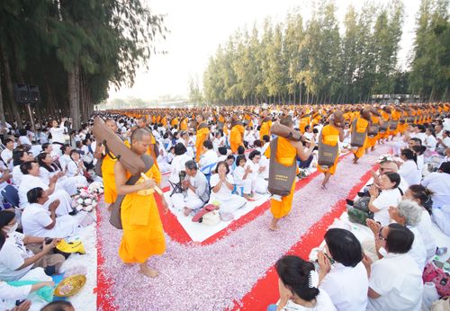 ภาพ No.34782:โครงการธรรมยาตรา เส้นทางพระผู้ปราบมาร ปีที่ 7 ณ วัดพระธรรมกาย