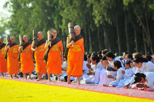 ภาพ No.34804:โครงการธรรมยาตรา เส้นทางพระผู้ปราบมาร ปีที่ 7 ณ วัดพระธรรมกาย