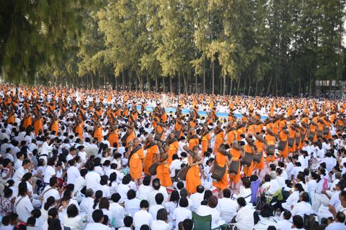 ภาพ No.34606:โครงการธรรมยาตรา เส้นทางพระผู้ปราบมาร ปีที่ 7 ณ วัดพระธรรมกาย