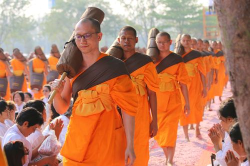 ภาพ No.34802:โครงการธรรมยาตรา เส้นทางพระผู้ปราบมาร ปีที่ 7 ณ วัดพระธรรมกาย