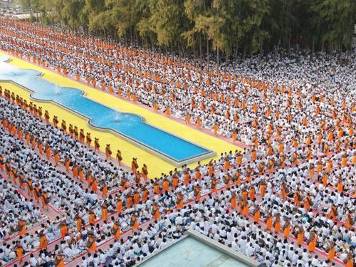 ภาพ No.34680:โครงการธรรมยาตรา เส้นทางพระผู้ปราบมาร ปีที่ 7 ณ วัดพระธรรมกาย