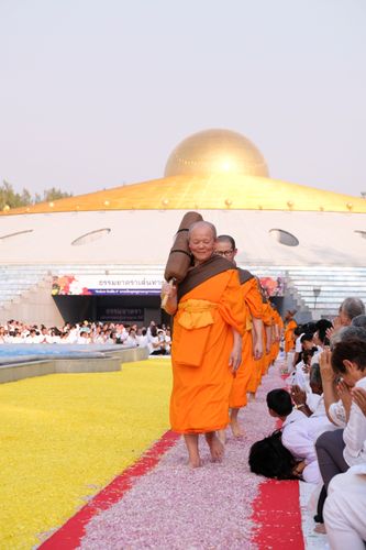ภาพ No.34628:โครงการธรรมยาตรา เส้นทางพระผู้ปราบมาร ปีที่ 7 ณ วัดพระธรรมกาย