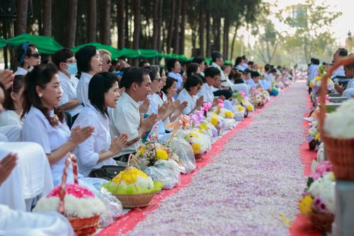 ภาพ No.34741:โครงการธรรมยาตรา เส้นทางพระผู้ปราบมาร ปีที่ 7 ณ วัดพระธรรมกาย