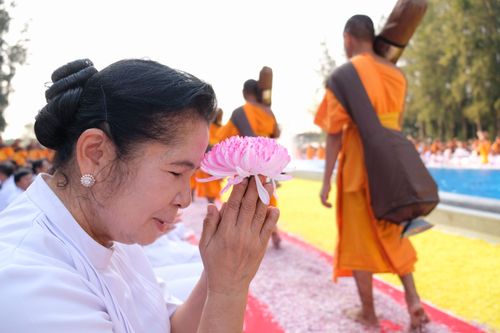 ภาพ No.34640:โครงการธรรมยาตรา เส้นทางพระผู้ปราบมาร ปีที่ 7 ณ วัดพระธรรมกาย