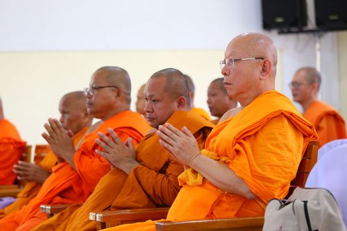 ภาพ No.30558:พิธีถวายสังฆทานแด่คณะสงฆ์ 323 วัด ใน 4 จังหวัดภาคใต้ ครั้งที่ 141