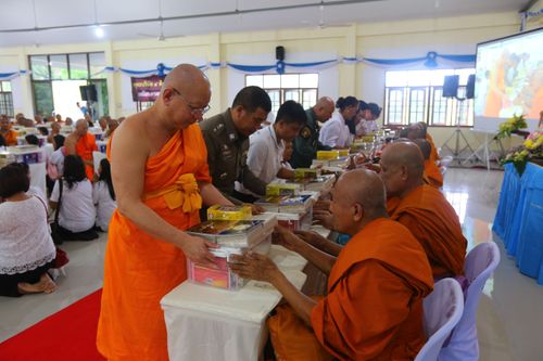 ภาพ No.30574:พิธีถวายสังฆทานแด่คณะสงฆ์ 323 วัด ใน 4 จังหวัดภาคใต้ ครั้งที่ 141