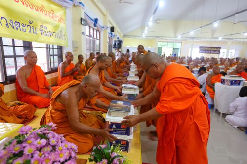 ภาพ No.30578:พิธีถวายสังฆทานแด่คณะสงฆ์ 323 วัด ใน 4 จังหวัดภาคใต้ ครั้งที่ 141