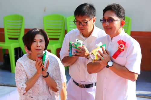 ภาพ No.30613:พิธีถวายสังฆทานแด่คณะสงฆ์ 323 วัด ใน 4 จังหวัดภาคใต้ ครั้งที่ 142