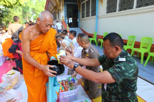 ภาพ No.30620:พิธีถวายสังฆทานแด่คณะสงฆ์ 323 วัด ใน 4 จังหวัดภาคใต้ ครั้งที่ 142