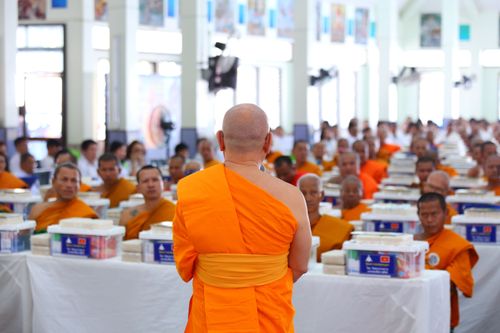 ภาพ No.30637:พิธีถวายสังฆทานแด่คณะสงฆ์ 323 วัด ใน 4 จังหวัดภาคใต้ ครั้งที่ 142