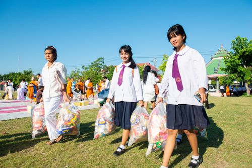 ภาพ No.30831:พิธีถวายสังฆทานแด่คณะสงฆ์ 323 วัด ใน 4 จังหวัดภาคใต้ ครั้งที่ 145