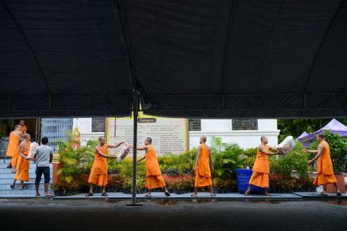 ภาพ No.31517:พิธีถวายสังฆทานแด่คณะสงฆ์ 323 วัด ใน 4 จังหวัดภาคใต้ ครั้งที่ 148