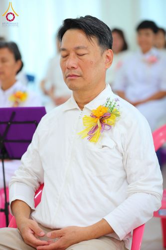 ภาพ No.291117:วันพุธที่ 7 มกราคม พ.ศ. 2569  พิธีบรรจุพระบรมสารีริกธาตุภายในพระเกตุองค์พระประธาน สมโภชพระประธาน พระธรรมกาย พิธีทอดผ้าป่า บุญแสงสว่าง ติดตั้งโซล่าเซล ณ ศูนย์ปฏิบัติธรรมพระมงคลเทพมุนี อ.สองพี่น้อง จ.สุพรรณบุรี