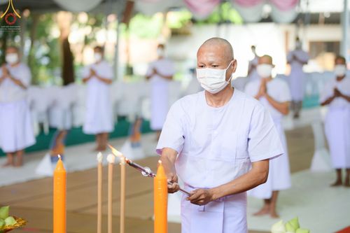 ภาพ No.65476:พิธีขอขมามอบผ้าไตร นาคธรรมทายาท ในโครงการอุปสมบทบูชาธรรม มหาปูชนียาจารย์ประจำปี 2565 ณ ศูนย์อบรมเยาวชนผาสุกวนิช จ.ราชบุรี วันที่ 19 พฤศจิกายน พ.ศ. 2565