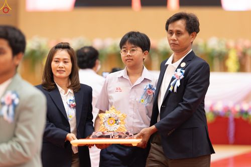 ภาพ No.311836:วันอังคารที่ 3 มีนาคม พ.ศ.2569 พิธีมอบโล่วัชรเกียรติยศ โครงการตอบปัญหาธรรมะทางก้าวหน้า ครั่งที่ 43, พิธีมอบโล่วัชรเกียรติยศ โครงการสอบตอบปัญหาศีลธรรม เพื่อสันติภาพโลก (World-Pec) ครั้งที่ 19 ณ สภาธรรมกายสากล วัดพระธรรมกาย