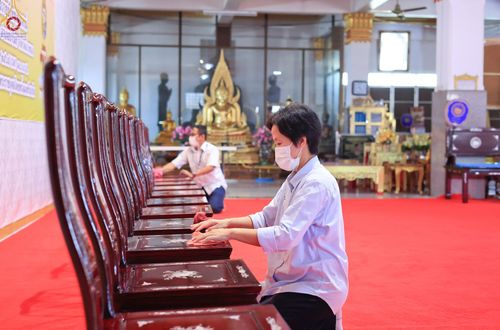 ภาพ No.65929:เจ้าหน้าที่สำนักศรัทธาภิบาล เตรียมงานอุปสมบท ที่วัดป่าโมกวรวิหาร จ.อ่างทอง วันที่ 6 ธันวาคม พ.ศ.2565