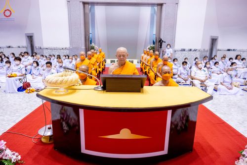 ภาพ No.89220:พิธีประดิษฐานรูปหล่อทองคำ  คุณยายอาจารย์มหารัตนอุบาสิกาจันทร์ ขนนกยูง ภายในมหาวิหารคุณยายอาจารย์ฯ เนื่องในวันครูผู้ค้นพบวิชชาธรรมกาย วันศุกร์ที่ 29 กันยายน พ.ศ. 2566 ณ วัดพระธรรมกาย จ.ปทุมธานี