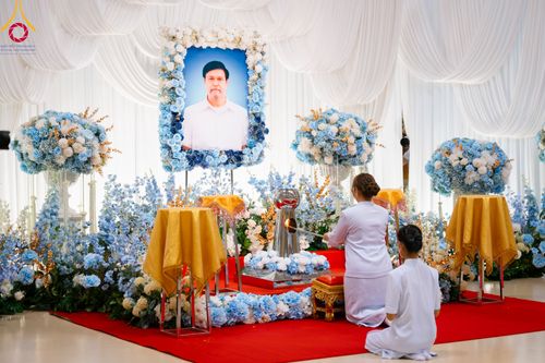 ภาพ No.90618:พิธีบำเพ็ญกุศลสวดพระอภิธรรม อุบาสกถาวร พรหมถาวร (อุบาสกผู้ปั้นพระ) วันอาทิตย์ที่ 15 ตุลาคม พ.ศ. 2566 ณ ห้องแก้วสารพัดนึก 1 สภาธรรมกายสากล วัดพระธรรมกาย จ.ปทุมธานี