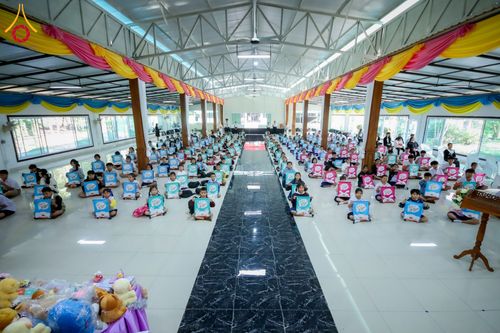 ภาพ No.285464:วันที่ 11 ธันวาคม พ.ศ. 2568  รวมพลังเด็กดี V-Star ผู้นำฟื้นฟูศีลธรรมโลก ประจำปี 2568 จังหวัดแพร่  ณ ธุดงคสถานแพร่ อำเภอวังชิ้น จังหวัดแพร่