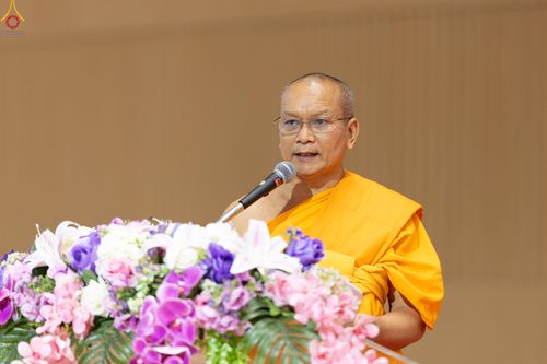 ภาพ No.323808:วันที่ 22 เมษายน พ.ศ.2569 (วันคุ้มครองโลก) งานถวายมหาสังฆทาน 40,000 กว่าวัดทั่วประเทศ สัมมนาคณะสงฆ์เพื่อความเจริญรุ่งเรืองมั่นคงแห่งพระพุทธศาสนา ณ วัดพระธรรมกาย