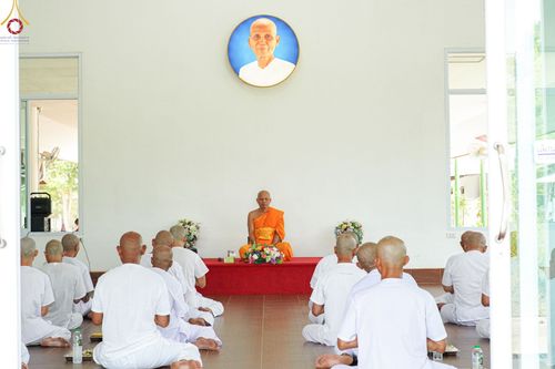 ภาพ No.64191:กิจวัตรกิจกรรมของนาคธรรมทายาท ณ ศูนย์ปฏิบัติธรรมลำปาง ในโครงการอุปสมบทบูชาธรรมมหาปูชนียาจารย์ วันที่ 21 พฤศจิกายน พ.ศ. 2565