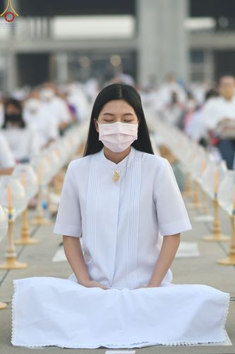 ภาพ No.75369:พิธีจุดประทีปถวายเป็นพุทธบูชา และบูชาธรรมมหาปูชนียาจารย์ ในโครงการธรรมยาตรากตัญญูบูชา มหาปูชนียาจารย์ พระมงคลเทพมุนี(สด จนฺทสโร) พระผู้ปราบมาร ปีที่ 11 ณ อนุสรณ์สถานลำดับที่ 7 สถานที่ขยายวิชชาธรรมกาย วัดพระธรรมกาย จ.ปทุมธานี วันที่ 31 มกราคม พ.ศ. 2566