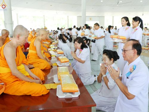 ภาพ No.317611:วันพฤหัสบดีที่ 2 เมษายน พ.ศ.2569 พิธีบุพเปตพลี ครั้งที่ 180 ณ หอฉันคุณยายอาจารย์ฯ วัดพระธรรมกาย