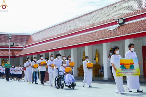 ภาพ No.66205:พิธีอุปสมบทวัดสองพี่น้อง อ.สองพี่น้อง จ.สุพรรณบุรี รับบุญจัดงานโดยสำนักงานวัดฯ เมื่อวันที่ 7 ธันวาคม พ.ศ. 2565