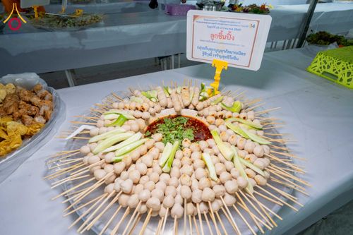 ภาพ No.301173:วันที่ 23 มกราคม พ.ศ. 2569 พิธีถวายภัตตาหารเป็นสังฆทาน แด่พระธรรมยาตรา ณ อนุสรณ์สถานบางปลา วัดบางปลา อำเภอบางเลน จังหวัดนครปฐม ในโครงการธรรมยาตรา กตัญญูบูชา มหาปูชนียาจารย์ พระมงคลเทพมุนี(สด จนฺทสโร) พระผู้ปราบมาร อนุสรณ์สถาน 7 แห่ง ปีที่ 14