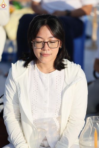 ภาพ No.302014:วันที่ 23 มกราคม พ.ศ. 2569 พิธีจุดประทีปธรรมถวายเป็นพุทธบูชา และบูชาธรรมมหาปูชนียาจารย์  ณ อนุสรณ์สถานลำดับที่ 5 สถานที่เผยแผ่วิชชาธรรมกายครั้งแรก อนุสรณ์สถานบางปลา วัดบางปลา อำเภอบางเลน จังหวัดนครปฐม ในโครงการธรรมยาตรา กตัญญูบูชา มหาปูชนียาจารย์ พระมงคล