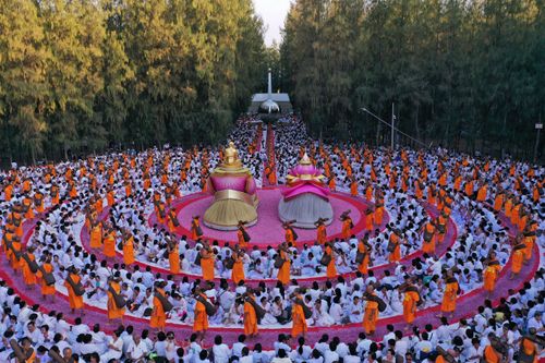 ภาพ No.34844:โครงการธรรมยาตรา เส้นทางพระผู้ปราบมาร ปีที่ 8 ณ วัดพระธรรมกาย