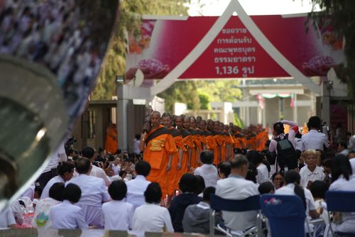 ภาพ No.34891:โครงการธรรมยาตรา เส้นทางพระผู้ปราบมาร ปีที่ 8 ณ อนุสรณ์สถานพระมงคลเทพมุนี