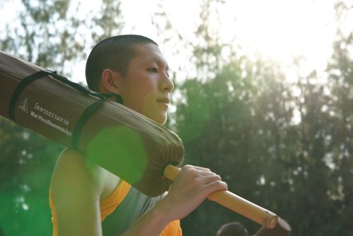 ภาพ No.34893:โครงการธรรมยาตรา เส้นทางพระผู้ปราบมาร ปีที่ 8 ณ อนุสรณ์สถานพระมงคลเทพมุนี
