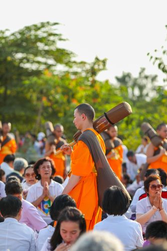 ภาพ No.34999:โครงการธรรมยาตรา เส้นทางพระผู้ปราบมาร ปีที่ 8 ณ อนุสรณ์สถานคลองบางนางแท่น