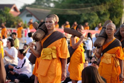 ภาพ No.34958:โครงการธรรมยาตรา เส้นทางพระผู้ปราบมาร ปีที่ 8 ณ อนุสรณ์สถานคลองบางนางแท่น