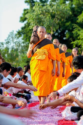 ภาพ No.35000:โครงการธรรมยาตรา เส้นทางพระผู้ปราบมาร ปีที่ 8 ณ อนุสรณ์สถานคลองบางนางแท่น