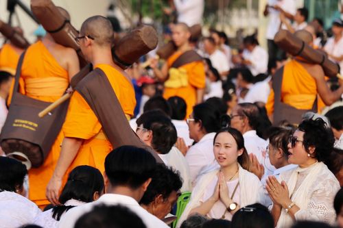 ภาพ No.35094:โครงการธรรมยาตรา เส้นทางพระผู้ปราบมาร ปีที่ 8 ณ วัดสองพี่น้อง